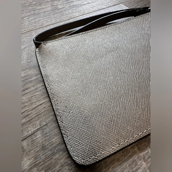 kate spade Mikas Pond Bee Zipper Wristlet - Metallic Silver Grey - Picture 13 of 17